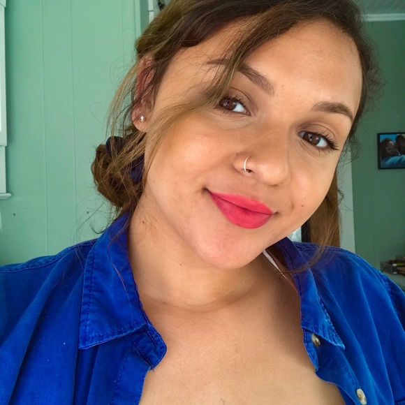 Meet your Posher, Maddy - Picture 1 of 4